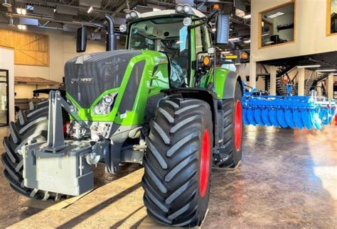 fendt tractor dealers near me.